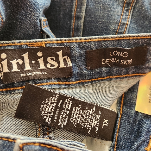 Classic Blue Denim Skirt - Picture 3 of 3